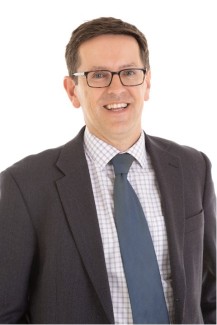 Dr Graeme Dickson