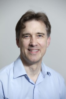 Dr Iain Ward