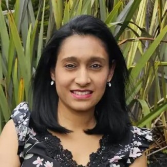Dr Leanne Parasram